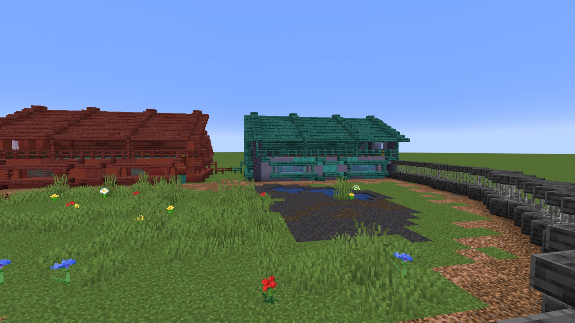 Mangrove + Warped Buildings with Shared Garden – additional image