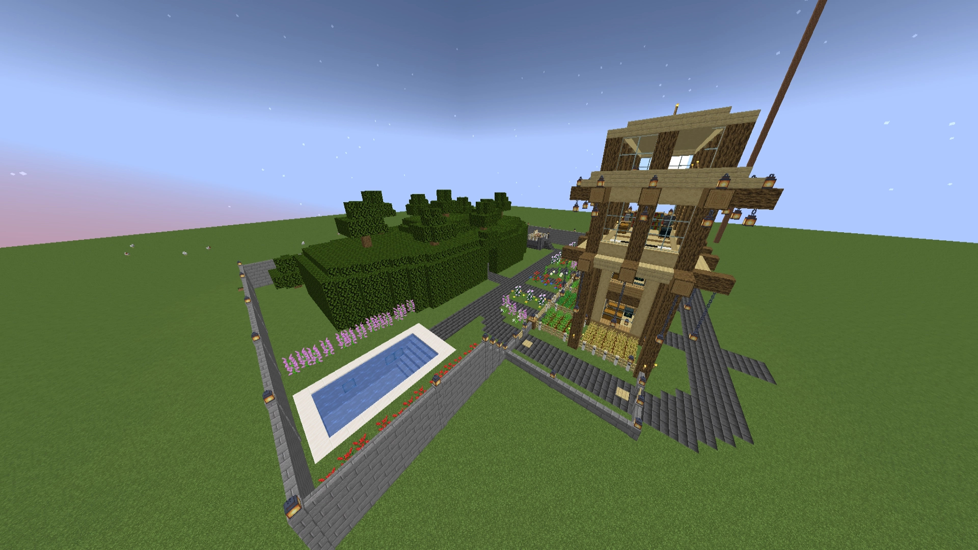 House With Hedge Maze – additional image