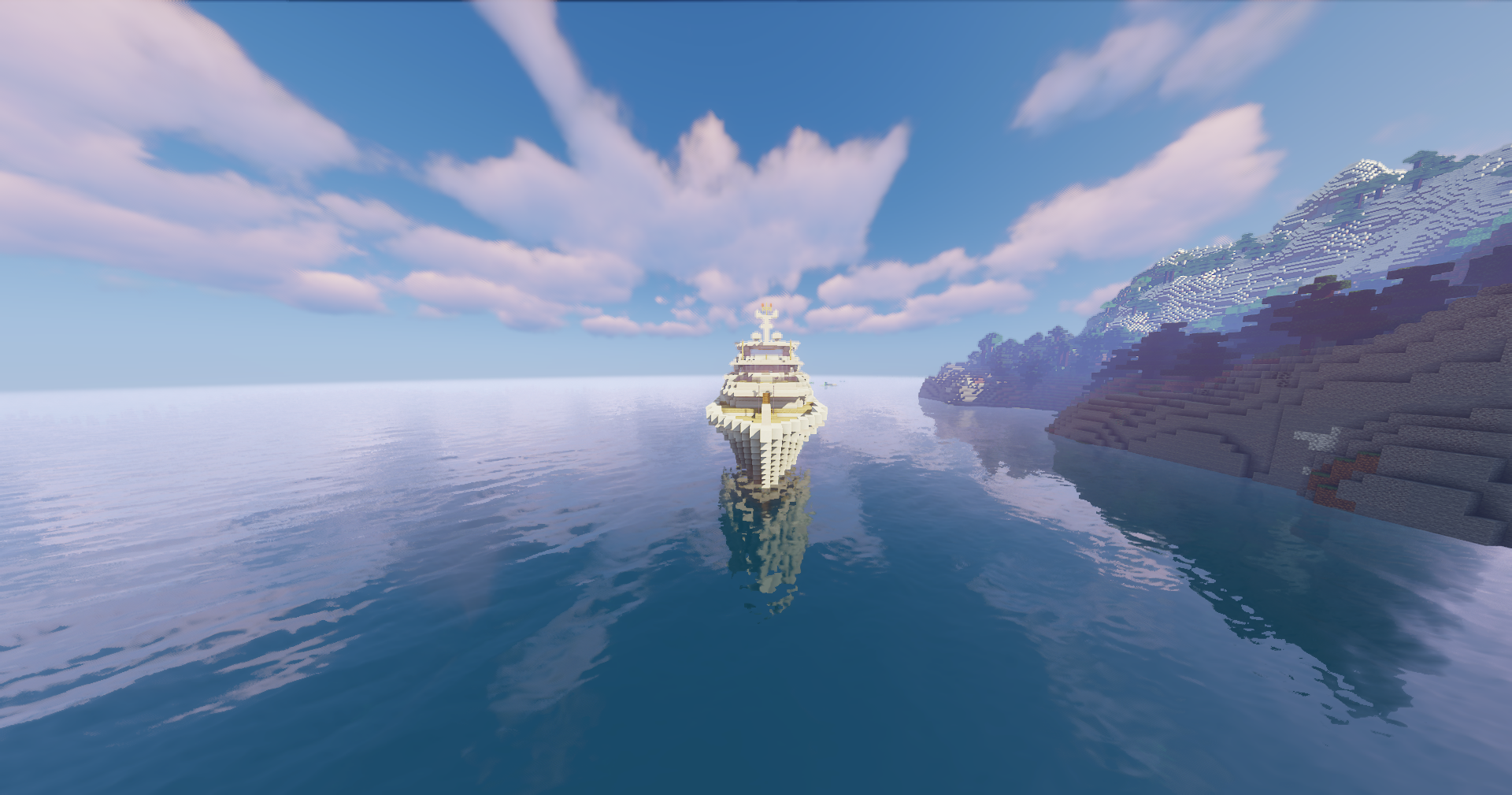 Medium Sized Modern Yacht with Interior – additional image